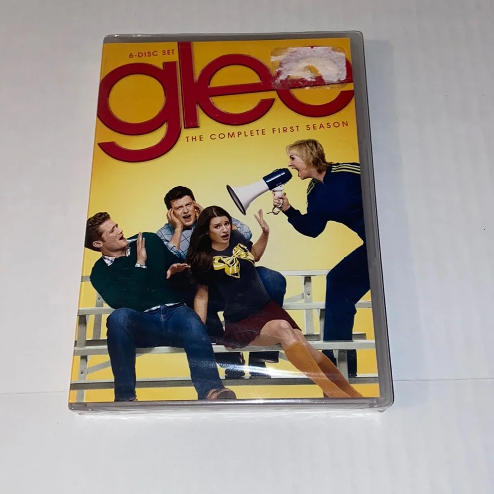 gleeシーズン1 DVDセット Glee: Season 1 Volume 1: Road to Sectionals (DVD) Fox 4 disc set